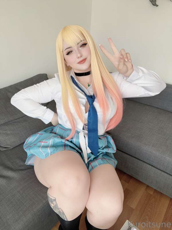 Imagine laying in my huge thighs and melting there as i lay ..