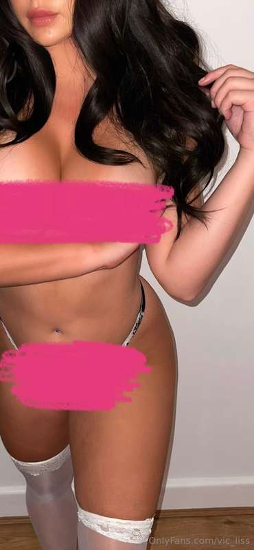 Something naughty coming to your inbox at 8pm today👀