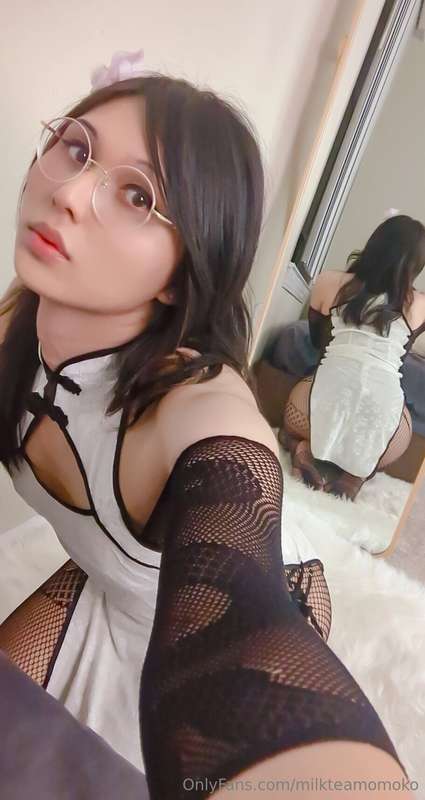 Big butt messy hair, butt I hope I still look elegant and se.. 8
