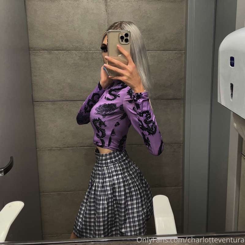 skinny legend