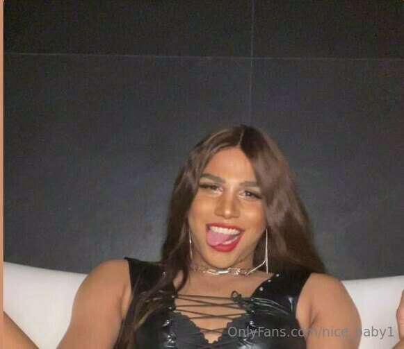I MASTURBATE WATCHING MY BEST FRIEND's PAGE @KAMBUCHAFREE an..