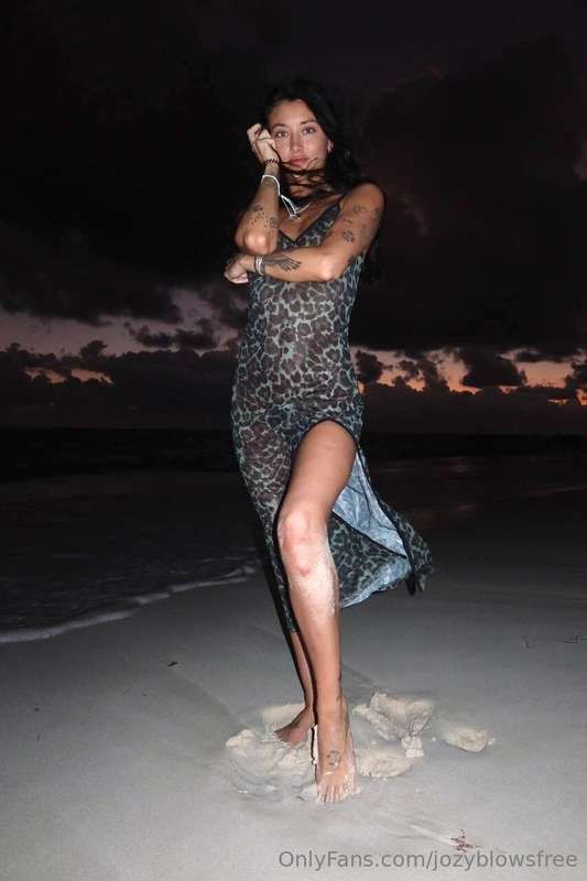 Jozyblowsfree - Onlyfans - 07 May, 2025