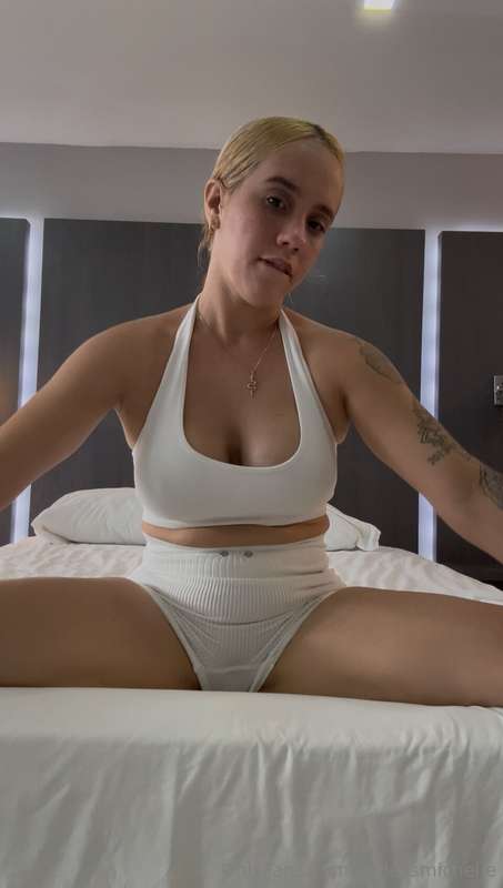 Depositen toda su leche en mis pechos en mi cul0 y ch0ch4 ¡p.. 8