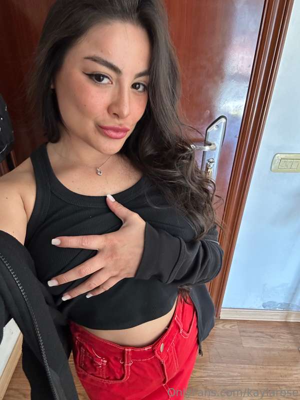 Julie.Dubois - Onlyfans - 05 Oct, 2024