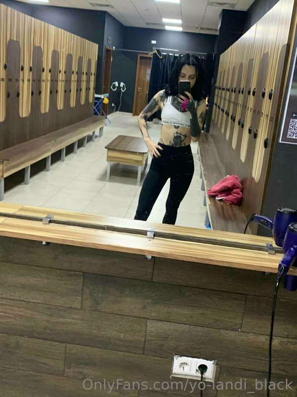 how many times a week do you go to the gym?😃