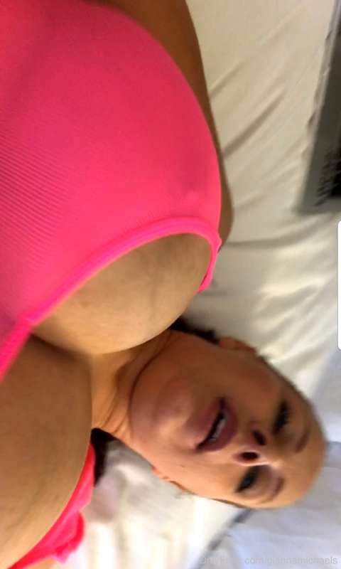 Come lay with me.. 3