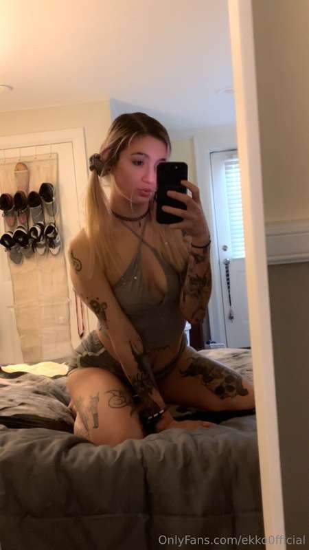 hey guys go check out my last post 🥵