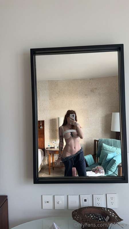 on/off of ur fav natural body…. 1