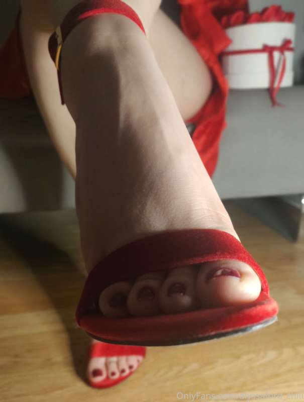 red ❤ 6