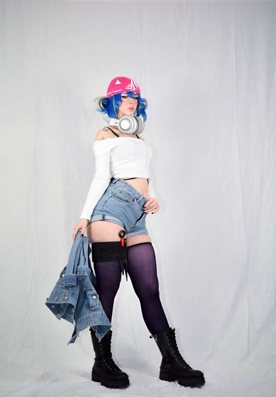 Anari_Exe - Fansly - 01 Apr, 2024