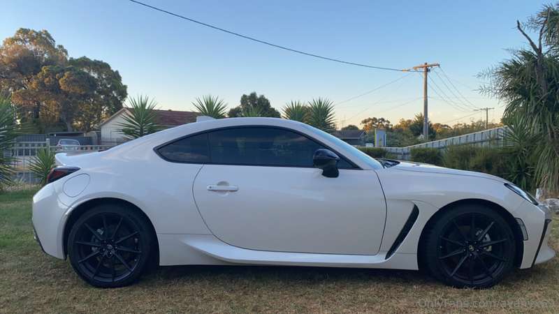 My car or yours ? 😈