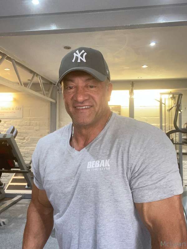 Throw back from Italy, working on new content thank you all .. 2