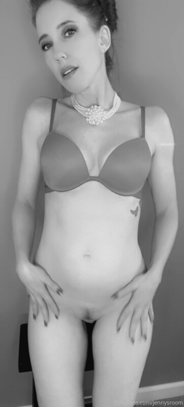 I have some Audrey Hepburn vibes for you today! Thanks to Ad.. 2