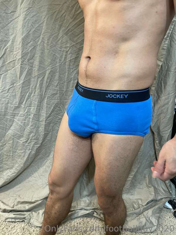 PVT Martinez shows off his goods lol set 3 22
