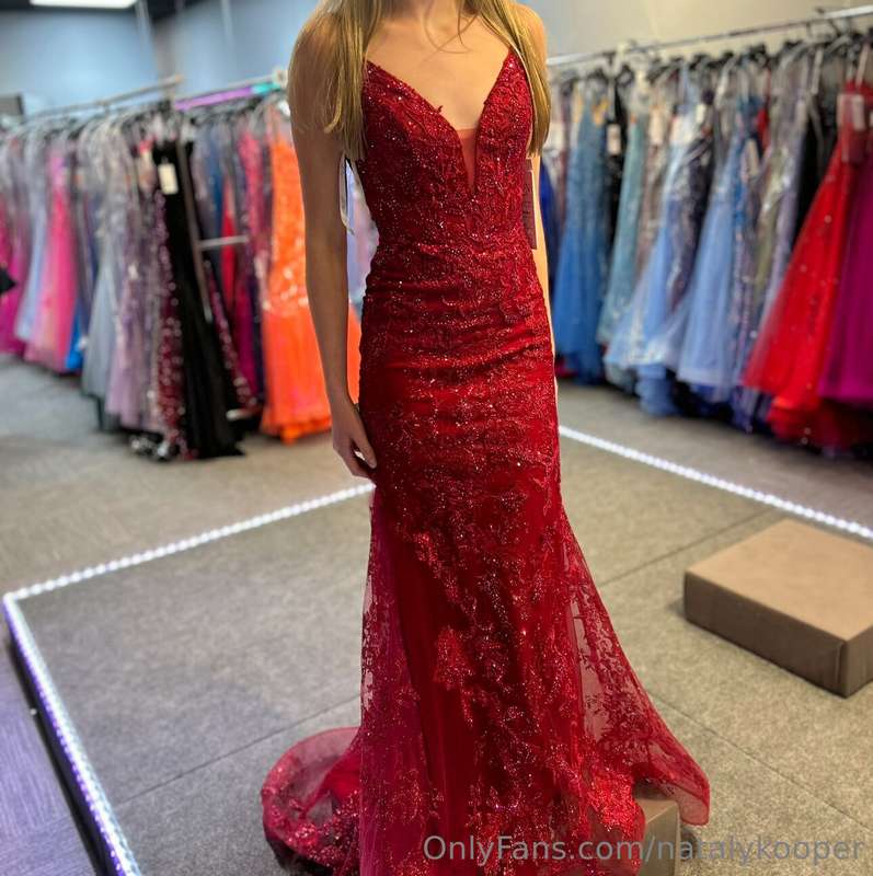 Who wants to help pay for my prom dress? This is the one I’m..