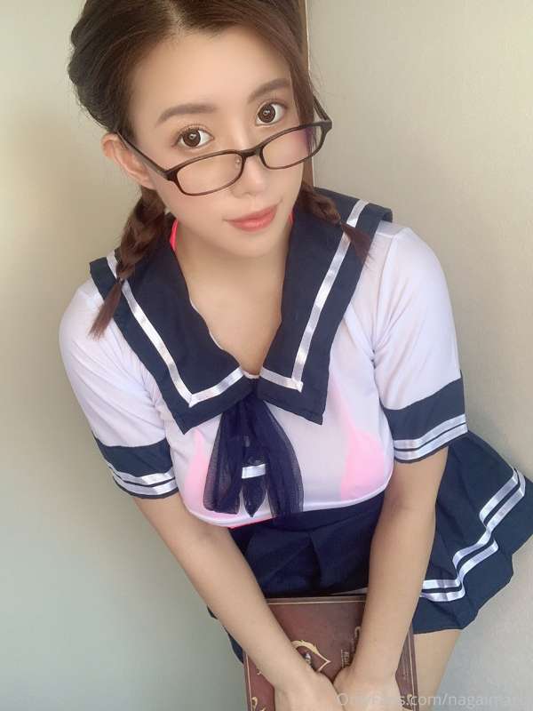 School girl🌺🌺 5