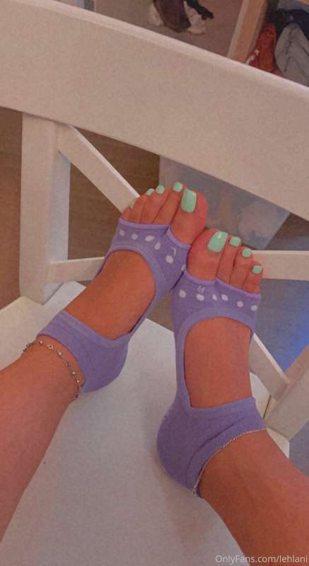 Thank u DB for getting these off my wish list 😋 me & my toes.. 10