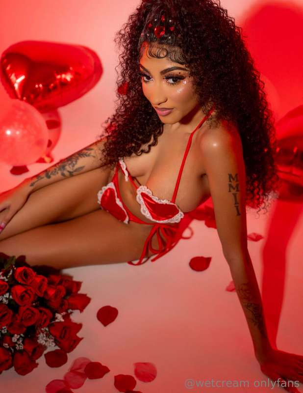 hugs, kisses & valentine wishes 💌! 34
