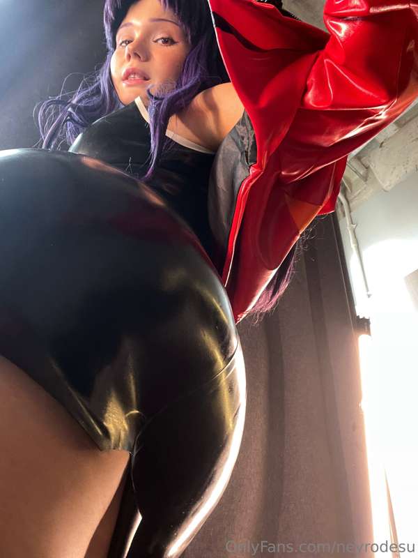 Go ahead, slap it! I allow it 😈