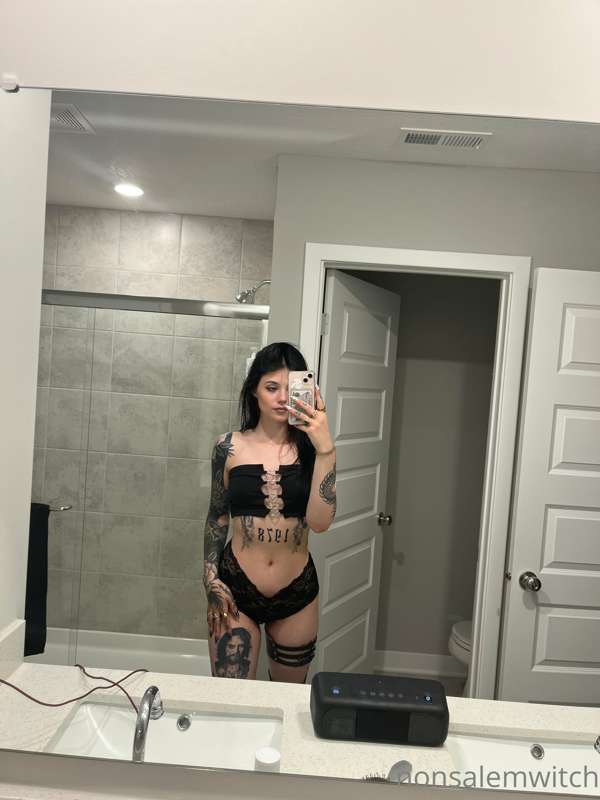 ⚠️ ass will be back for hot girl summer
⚠️ 5