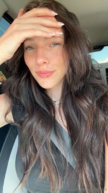 Peek-a-boo, I see you.🥰