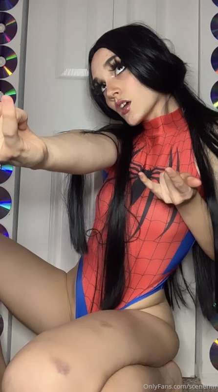 spideyslut 🕷❤️ 8