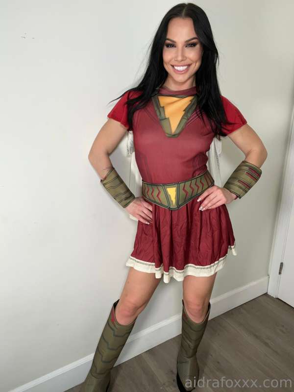2 days til Halloween !