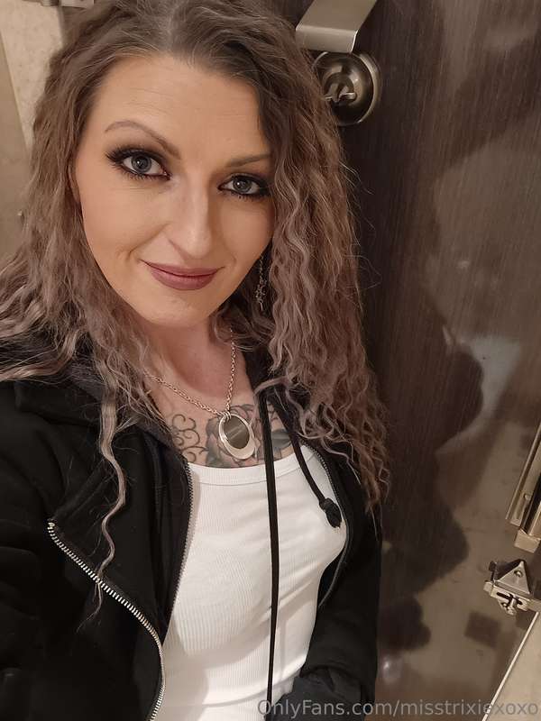 Vegas is such a sexy place.. I didn't want to leave! 🤩😘💋