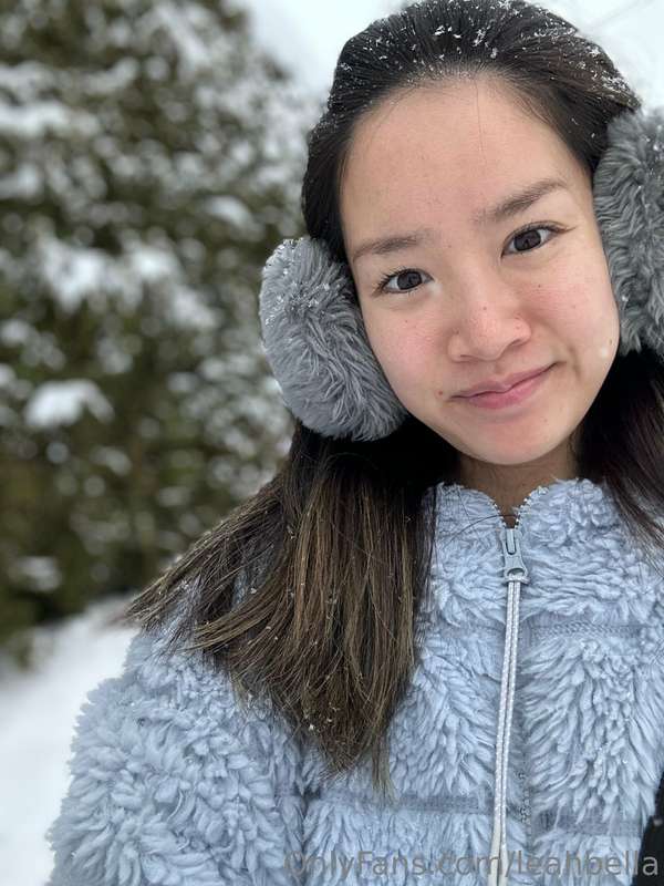 Brrr, baby. Stay warm out there!!