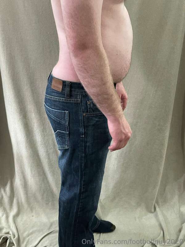 The Shirtless Sarge - Showing off the SARGE bod! Set 10