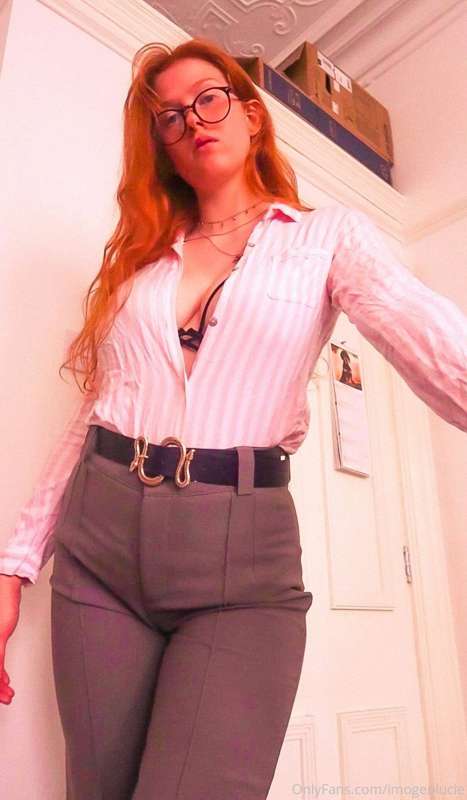 I’m here to please😈💗 2
