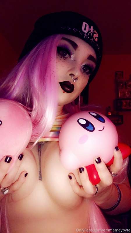 😈Goth girl tits for days😈