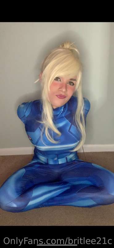 Samus Cosplay 😎 1