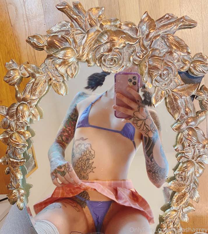 If this gets 10 comments I’ll post a full length 14min squir..