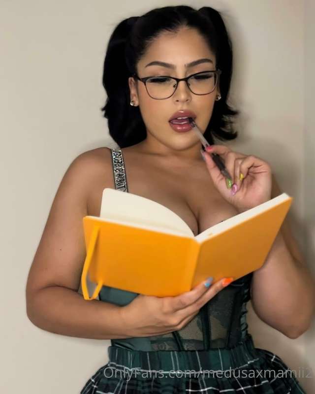 que ricaaaaaaaa 💕  can you guess what 🌶 story I added to my ..