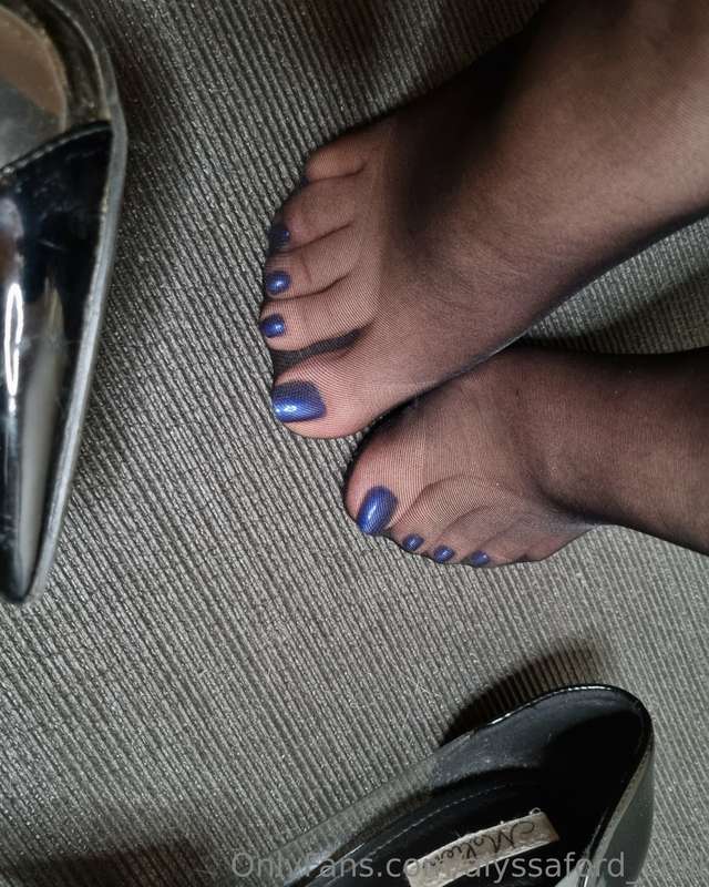with socks or without? So hard to decide...