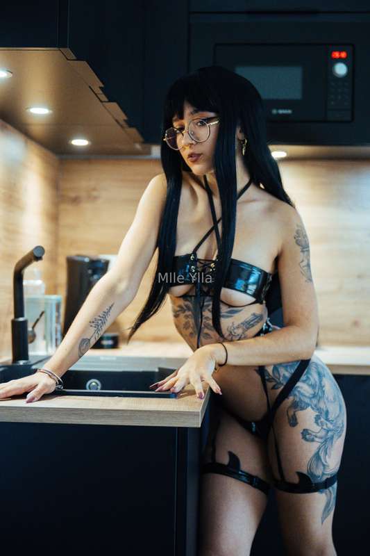 J'adore ces photos ! Je fais une bonne petite démone ? 😈