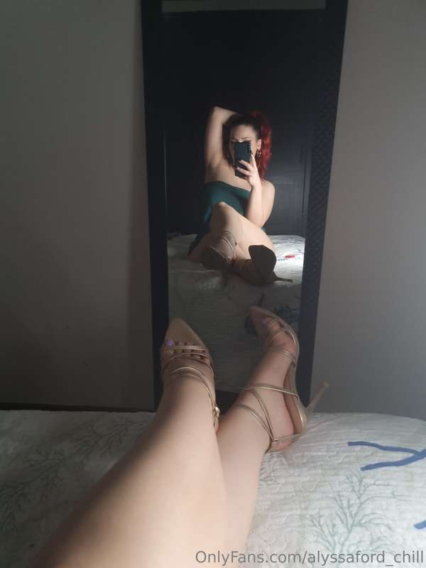 *so curvy* 3