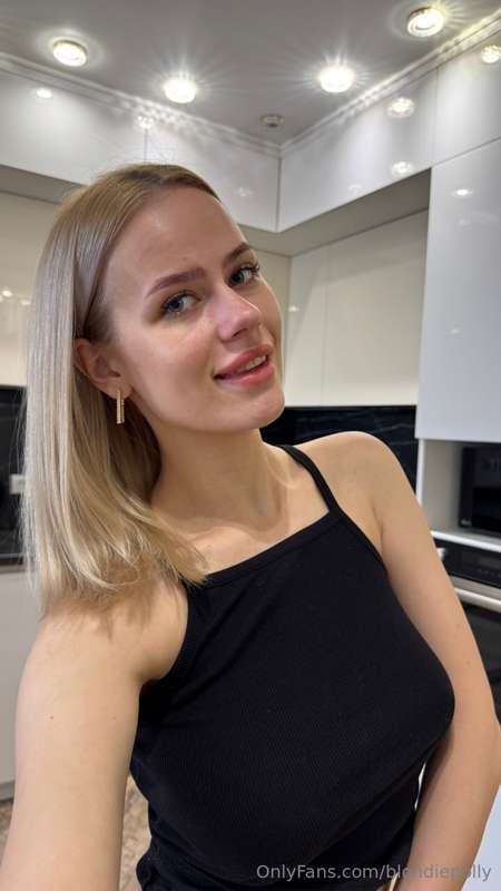 My smile or my eyes? What do you notice first? 😉