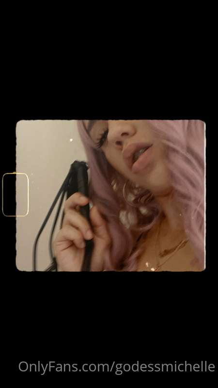 “¡Por tus besos vendería el porvenir!” 🤤👅🥵😋😜😝🤒💋