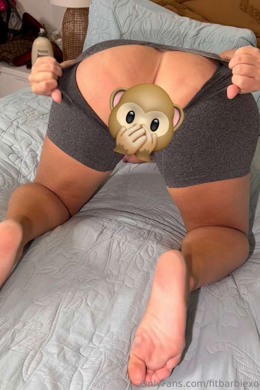 Ripping my gym clothes off and getting fucked 😈💦 have you se..