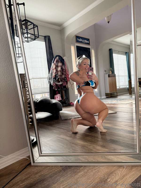 If you stare too long, I might charge you rent 🥰
