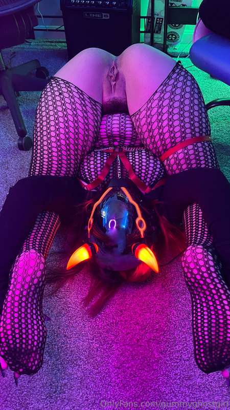 The newest sex-bot model 🤖❤️ 1