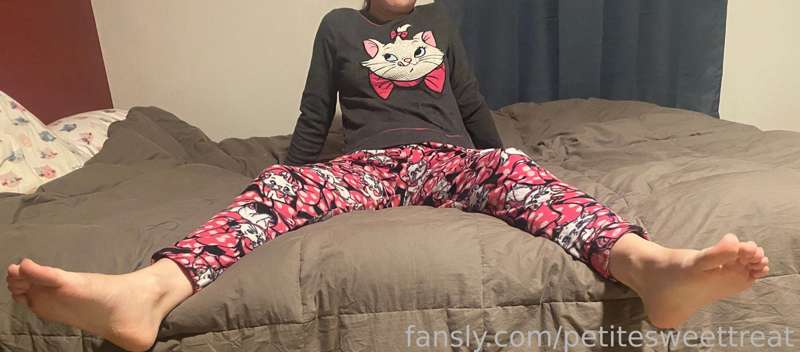 Petitesweettreat - Fansly - 05 Nov, 2022