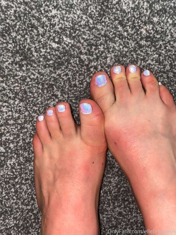 Toe check!
What colour should I go next guys? 4