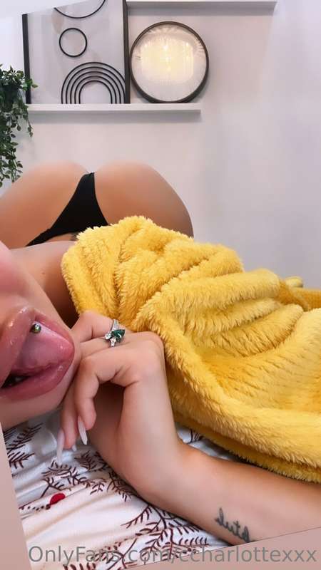 Put my bikini on a side, and break my pussy…
