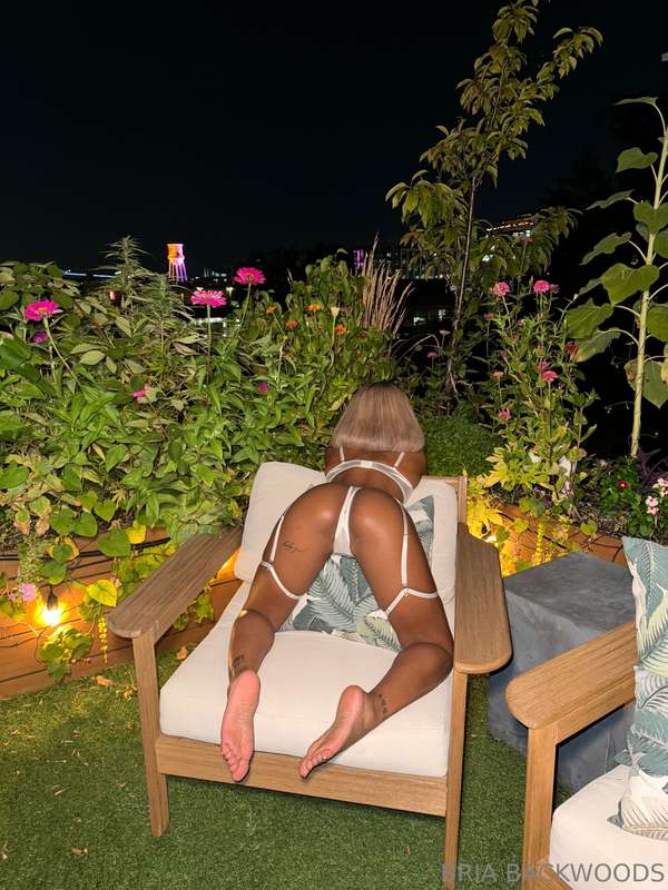 cause you’re sweet like cocoa… 🤎 4