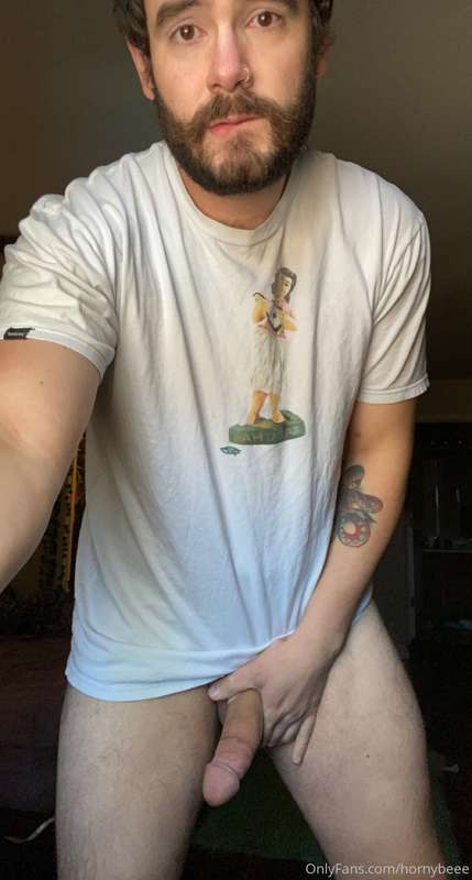 Messed up the lighting on one of them but my vein looks so t.. 2