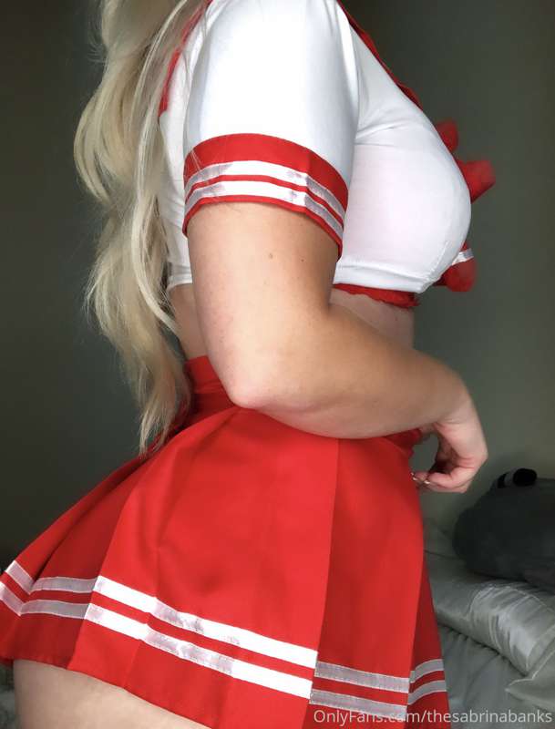 Dm me content ideas 💕🙈
