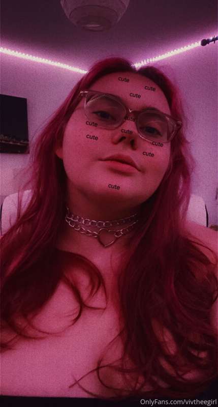 It’s my birthday who’s gonna treat me🥺👉👈 5